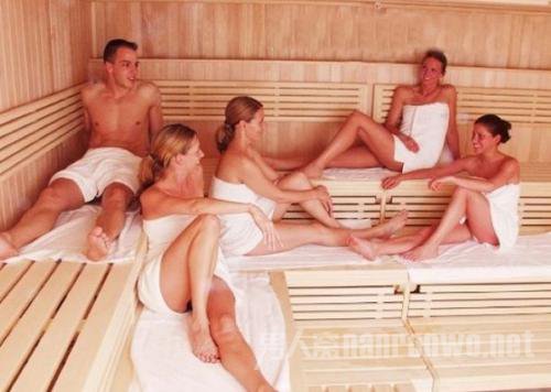  ȫ������������:��������Ů��ԡ