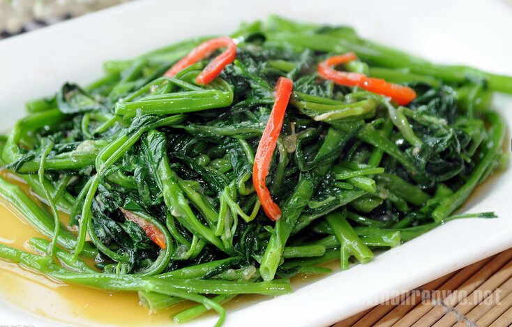 肉末空心菜