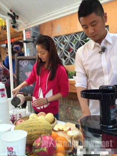 林心如任重做晚餐