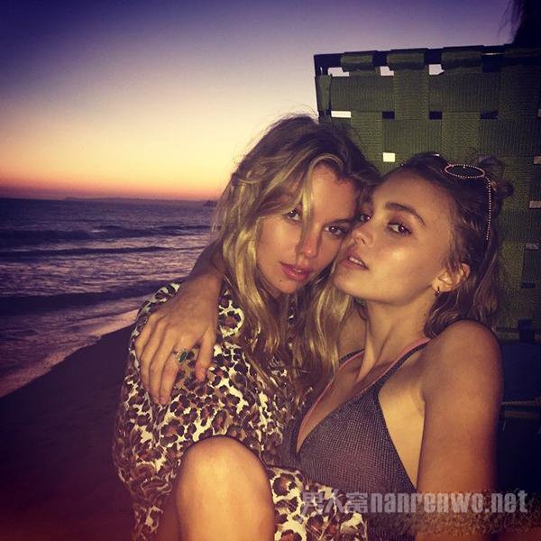 Lily-Rose Depp