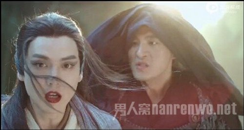 烈焰红唇