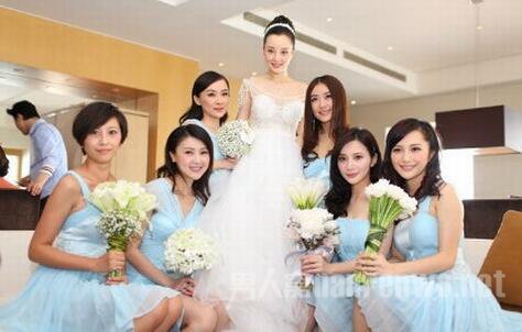 李小璐结婚姐妹团当伴娘