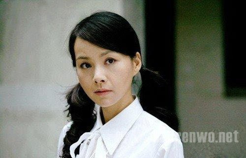 何琳剧照
