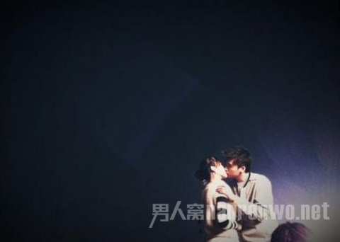李易峰浪漫吻戏