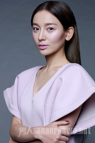 施诗女人