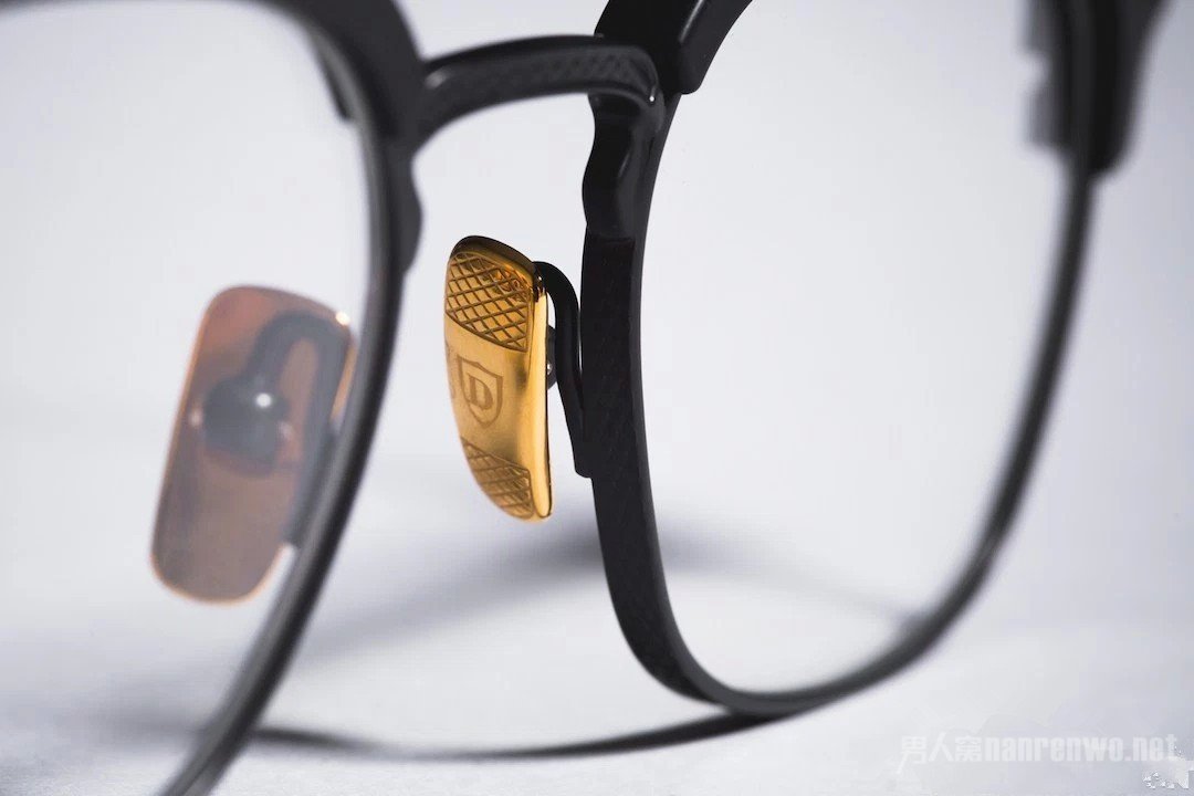  Dita Eyewear ϵ۾