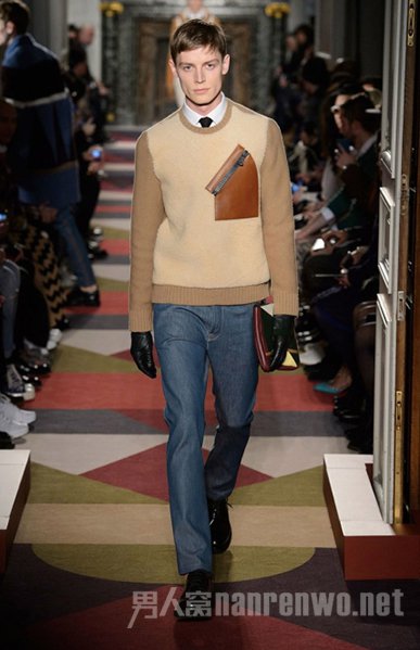 Valentino 2015ﶬ