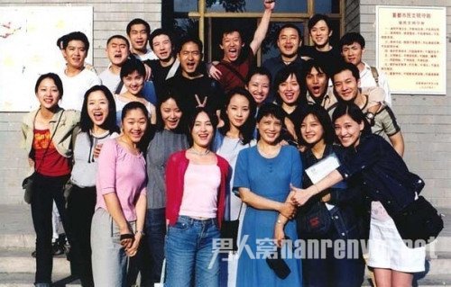 陈坤儿子生母是谁？