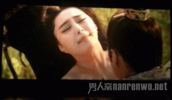范冰冰表情享受