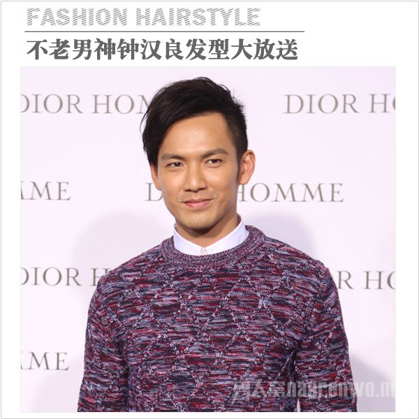 商务男士的沉稳帅气