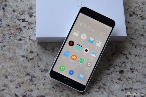 　魅蓝Note2手机