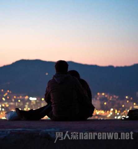 莫让爱情至上