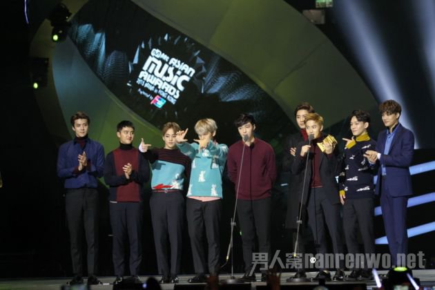 EXO斩4奖成2015MAMA最大赢家