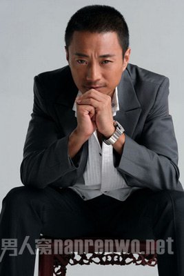 张涵予帅气照