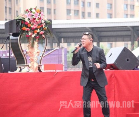 姜育恒演艺经历