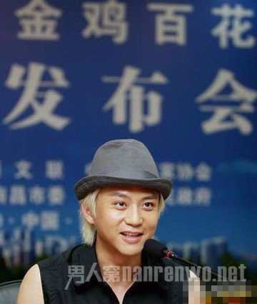 �˳���ͷ����ϯ�