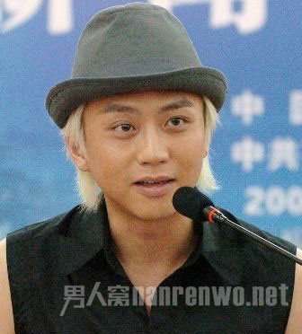 �˳����׶���ǳ�����