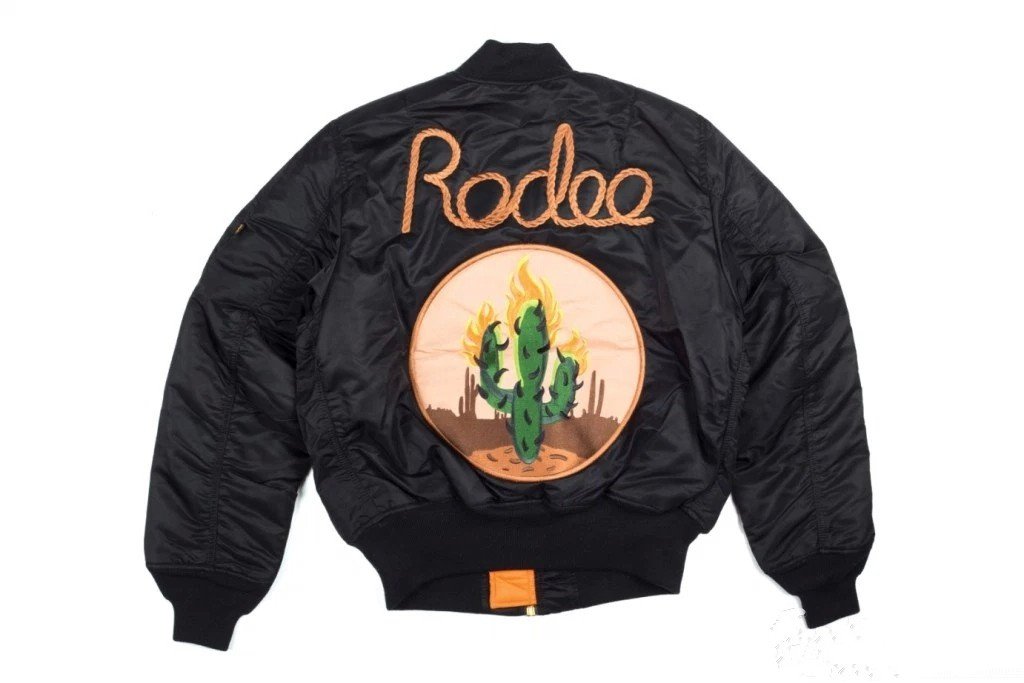 限量限时 Travi$ Scott 「Rodeo」巡演系列运动外套黑