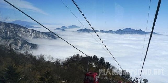 西岭雪山旅游
