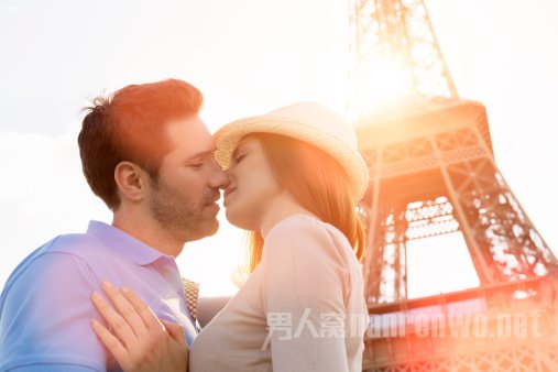 在一起让人很安心的女性