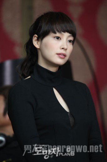 李娜英个人资料