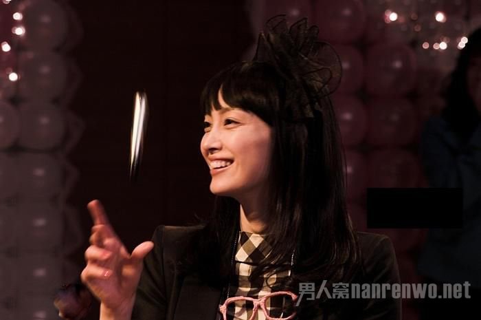 李娜英演艺道路