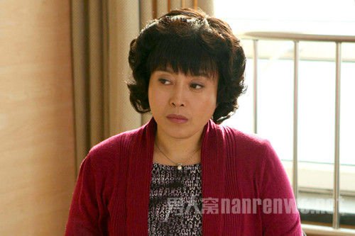 丁嘉丽是妈妈专业户