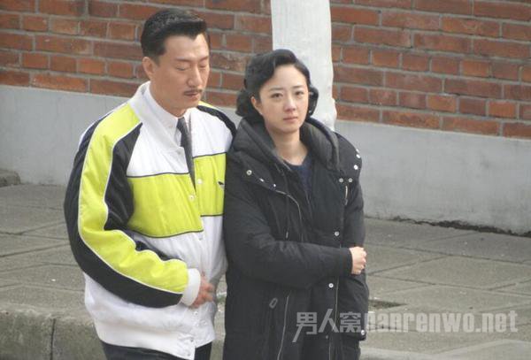孙红雷桂纶镁搂抱