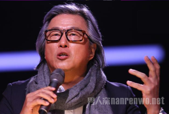 王伟忠现《我要上春晚》评委席