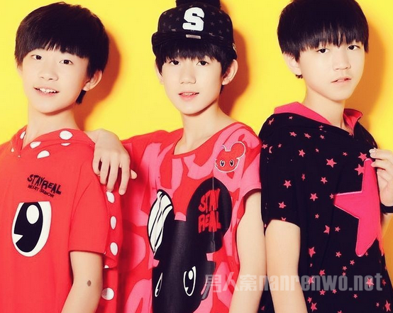 TFBOYS亮相