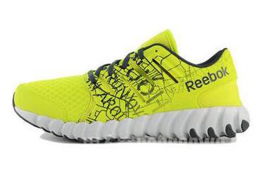 　Reebok 男子跑步鞋 520元