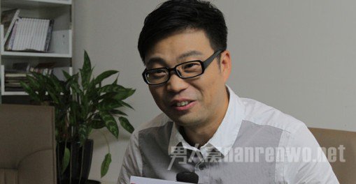 王迅正装