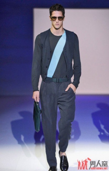 �Ŀ���װ�Ƽ� ����Ʒλ��������ɫ�С�